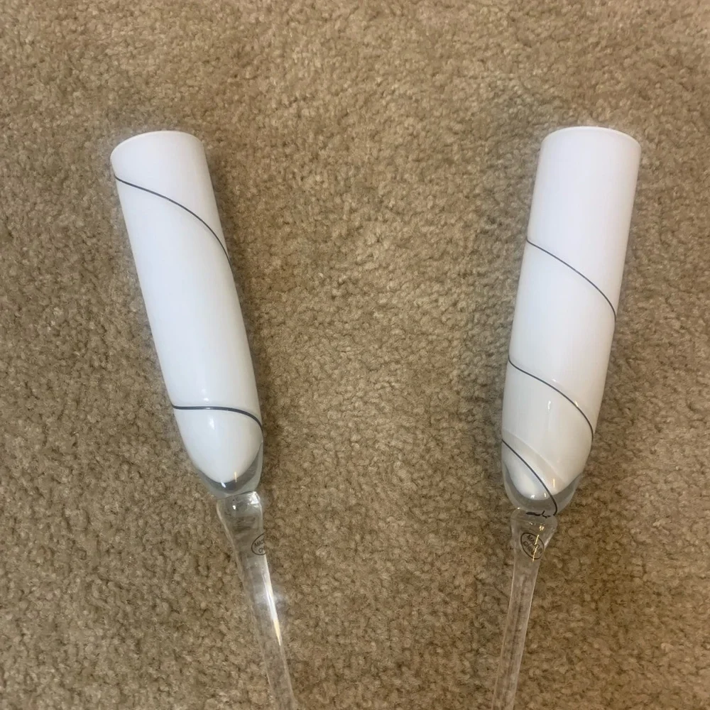 2/Stemmed Fluted Champagne Glasses
